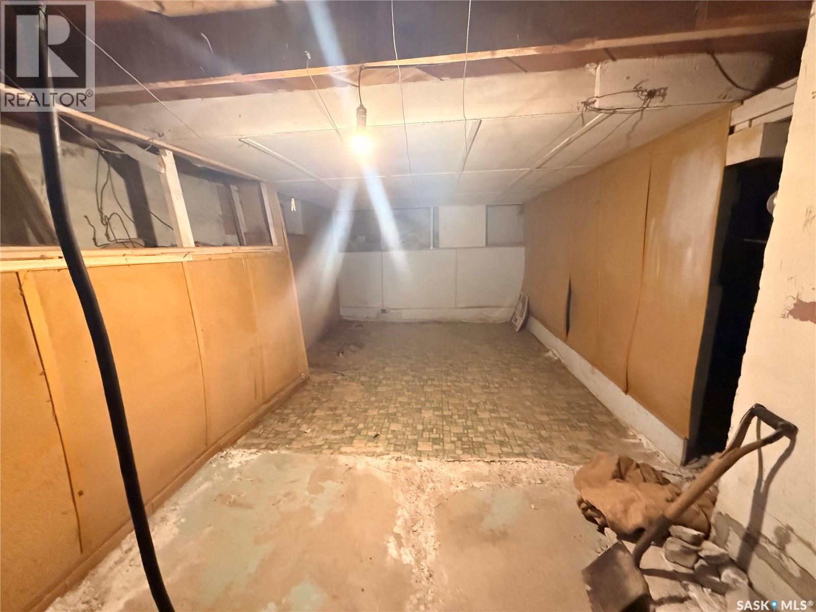 538 Centre STREET - 26