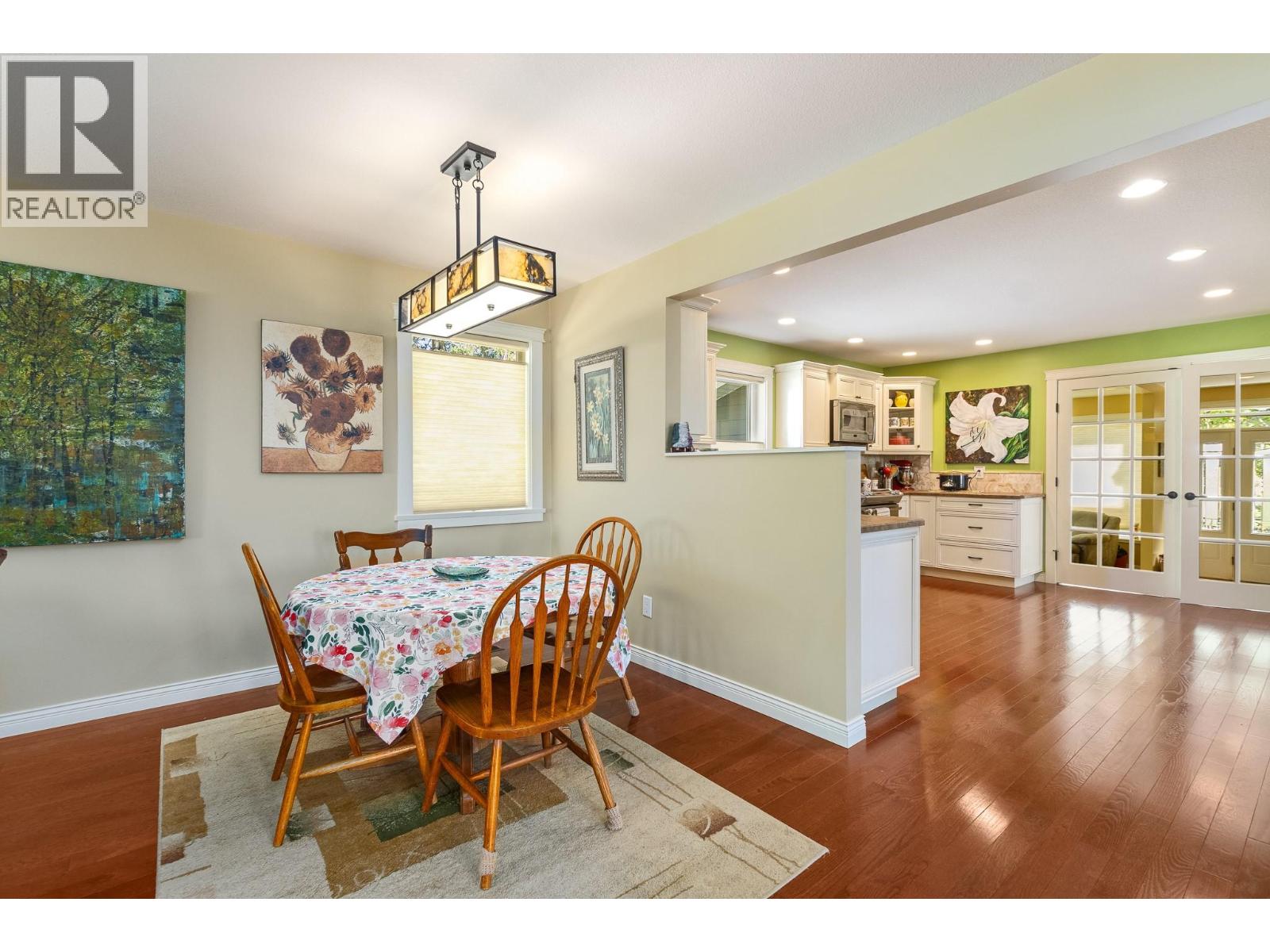 1370 20 Avenue SE - 15