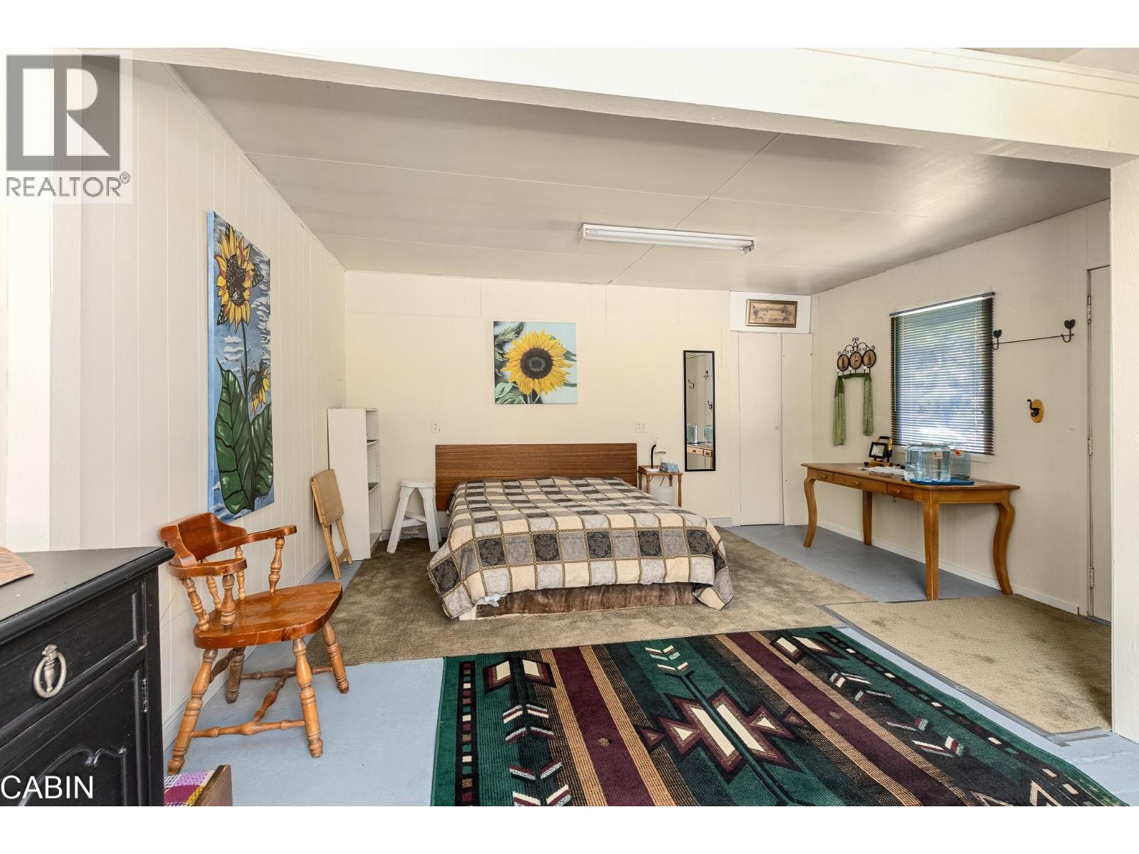 1370 20 Avenue SE - 35