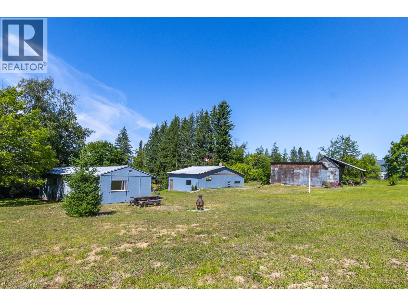 1370 20 Avenue SE - 46