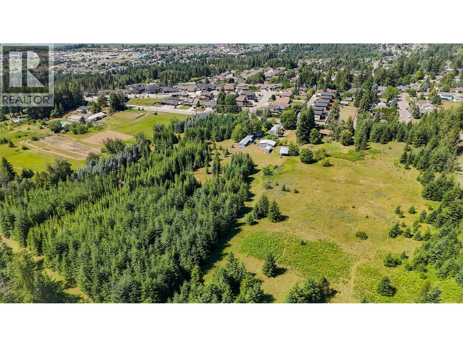 1370 20 Avenue SE - 68