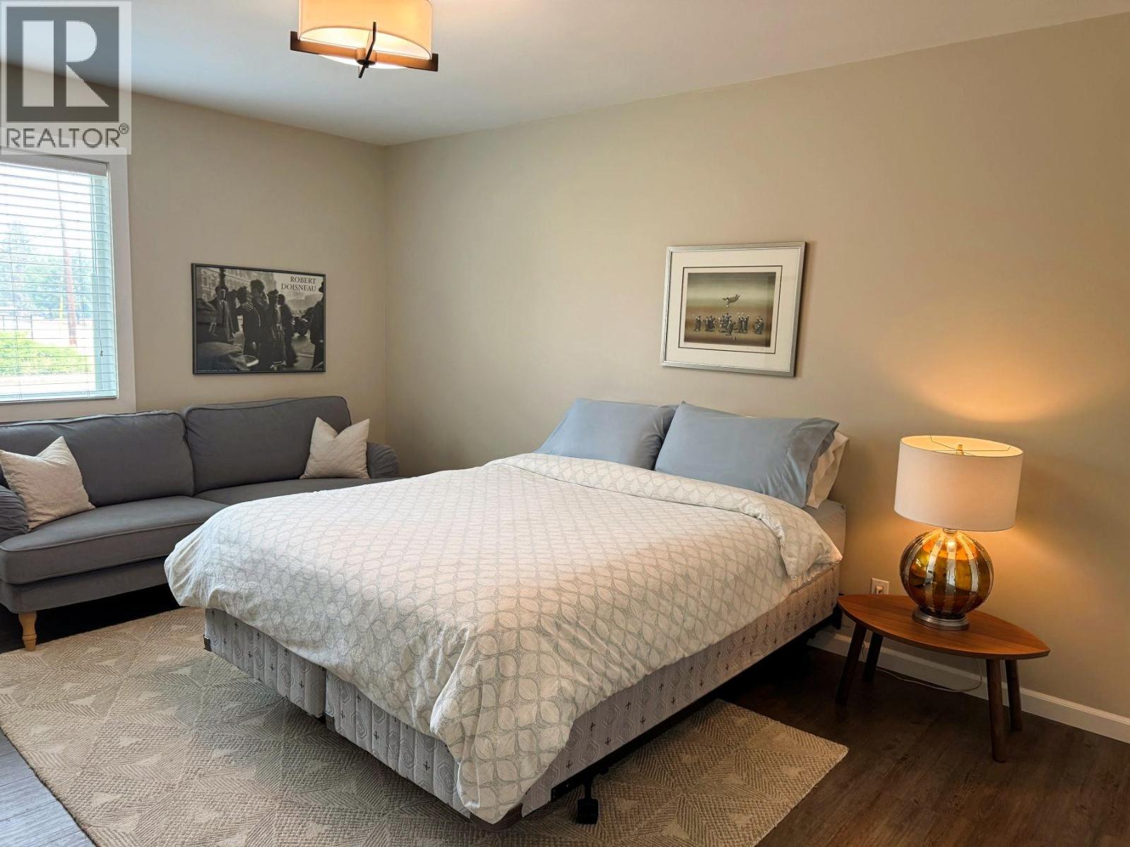 2228 75th Avenue - 19