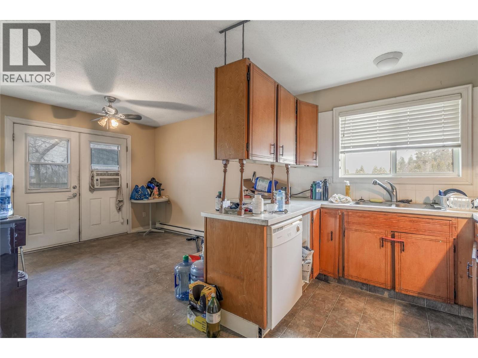 1105 Cactus Road, Kelowna