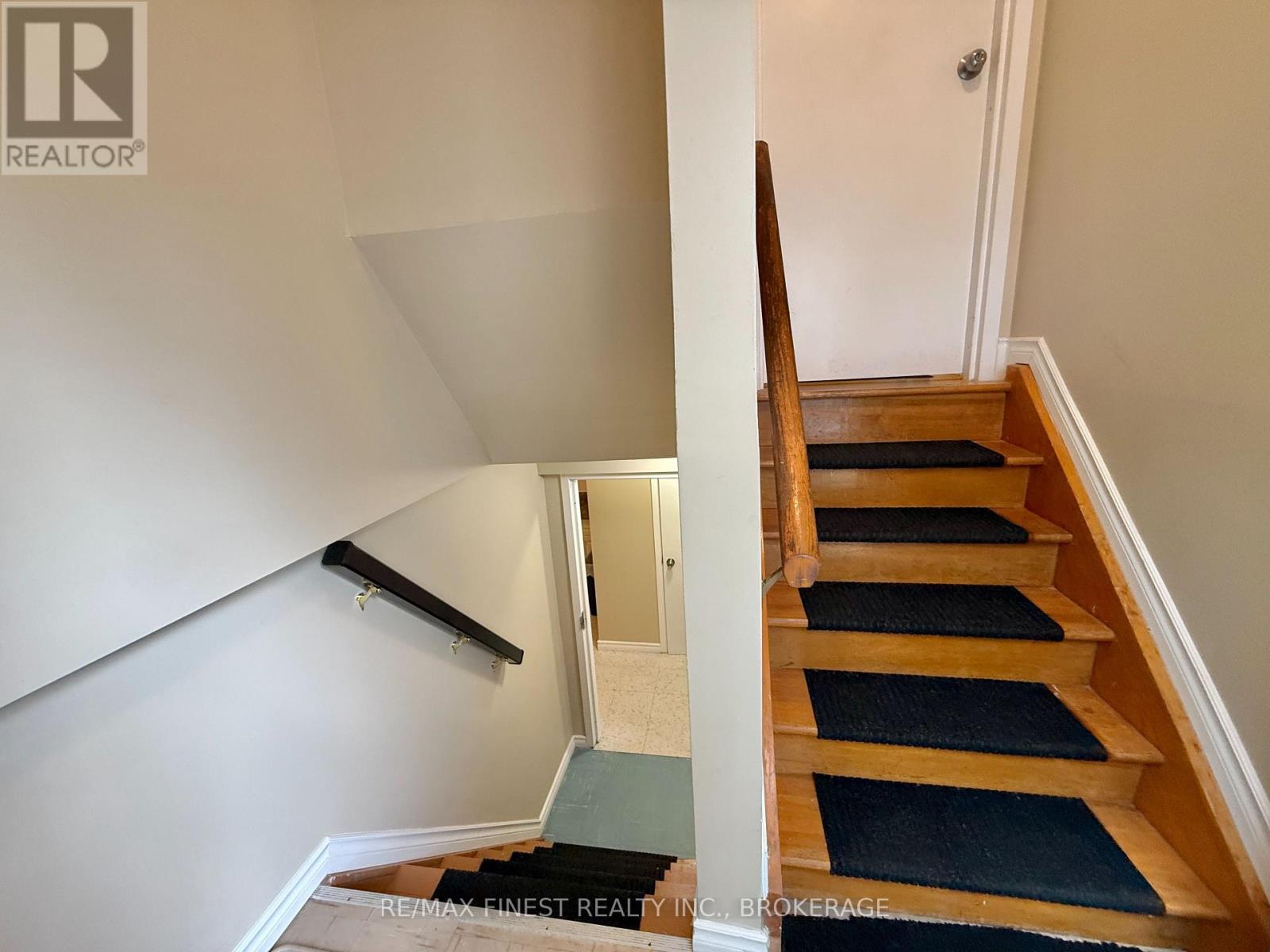 102 CHATHAM STREET - Image 19