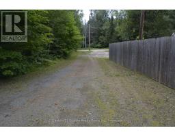 205 Glory Road, Hastings Highlands, ON K0L1C0 Photo 12