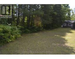 205 Glory Road, Hastings Highlands, ON K0L1C0 Photo 9