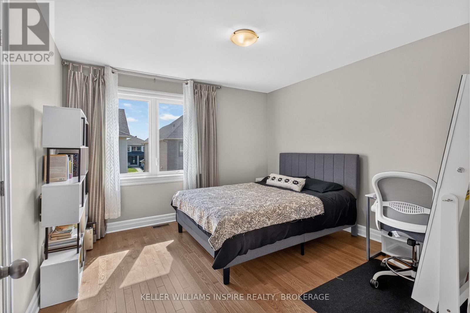 1279 WHEATHILL STREET - Image 25