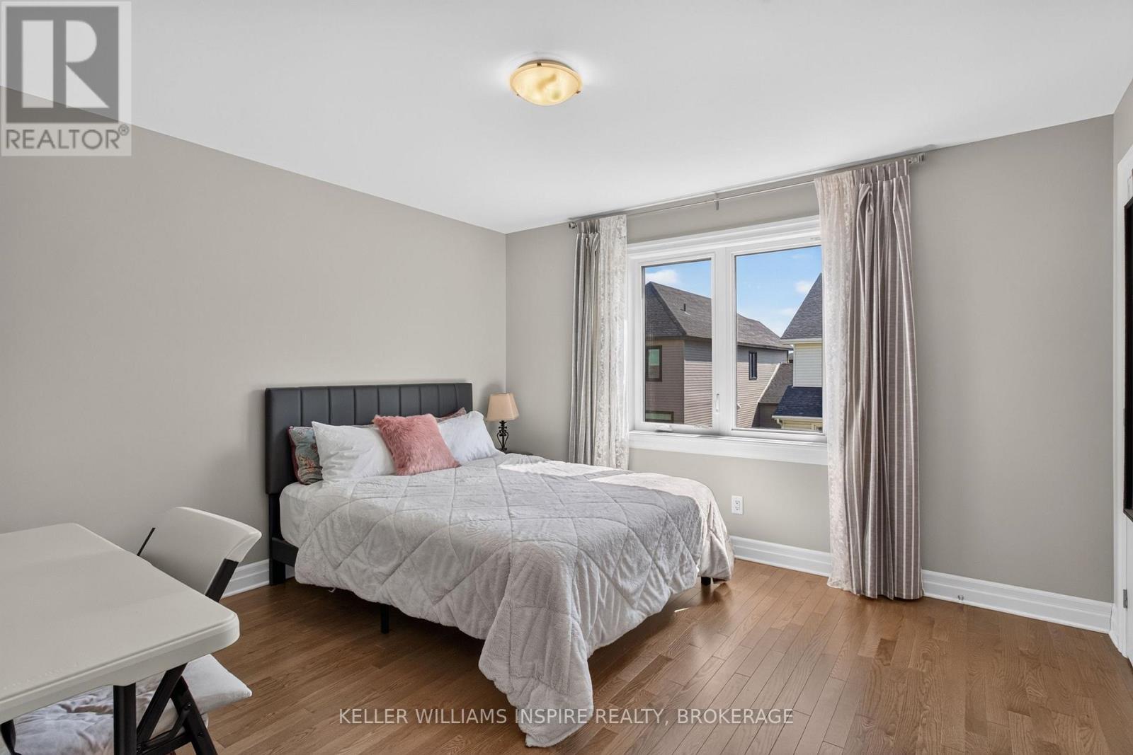 1279 WHEATHILL STREET - Image 26