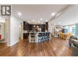 405 97a Highway, Sicamous, BC V0E2V1 Photo 19