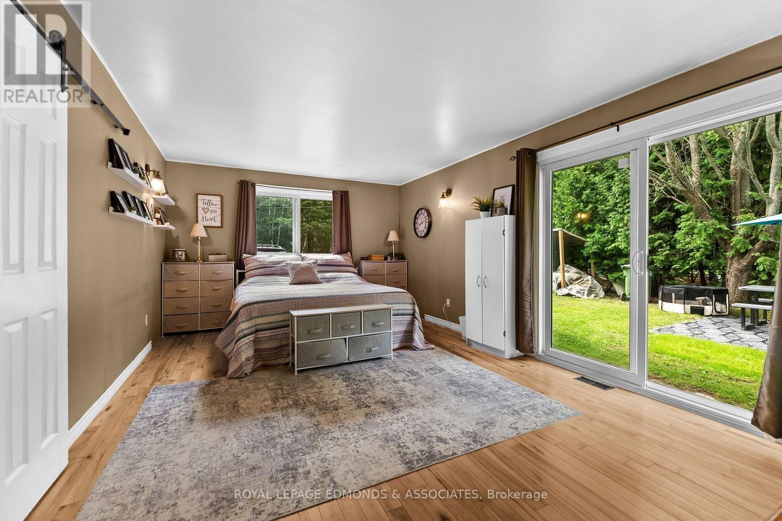6 BRIAN STREET - Image 18