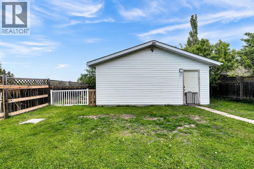 502 Maplewood Drive - Image 40