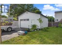 65 Whiteley Drive thumbnail 2