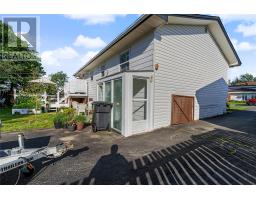 65 Whiteley Drive thumbnail 3