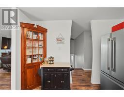 65 Whiteley Drive thumbnail 5