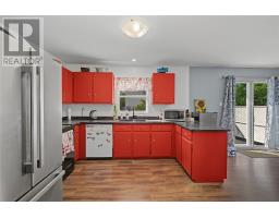 65 Whiteley Drive thumbnail 8