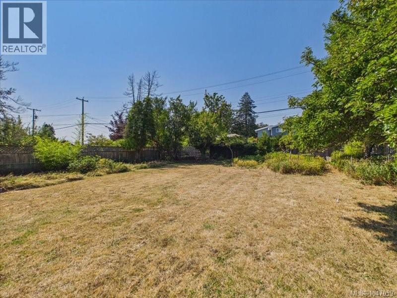 3512 Henderson Rd - Image 49
