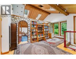 12 & 13 Coldwell Beach, North Vancouver, BC V0V0V0 Photo 19