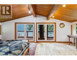 12 & 13 Coldwell Beach, North Vancouver, BC V0V0V0 Photo 28