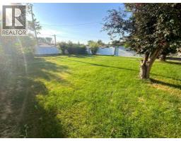 325 Aberdeen Avenue, Carbon, AB T0M0L0 Photo 23