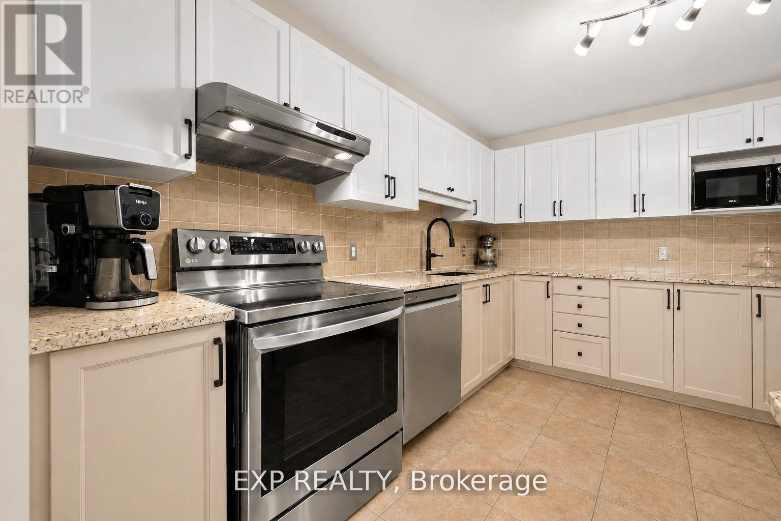 3 Bed, 4 Bath House for Rent in Ottawa – 147 DESTINY PRIVATE, Ottawa – MLS# X13687640 - Image 17
