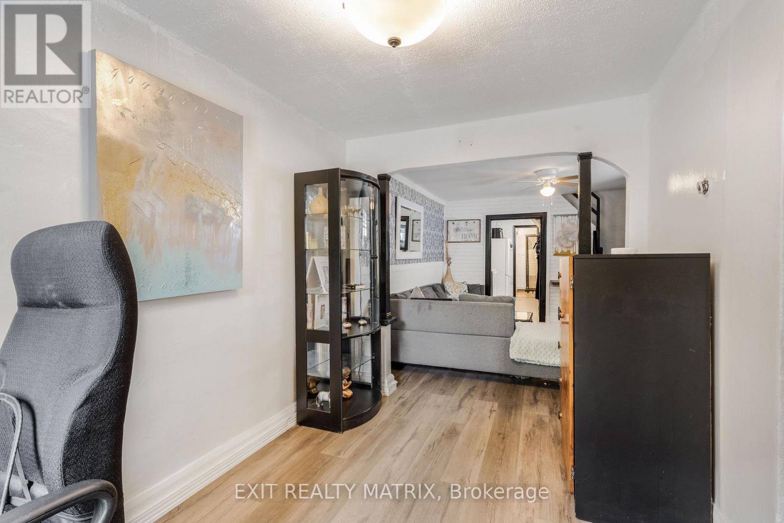 5 Bed, 2 Bath Multi-Family for Sale in Ottawa – 235-237 GUIGUES AVENUE, Ottawa – MLS# X13687644 - Image 18