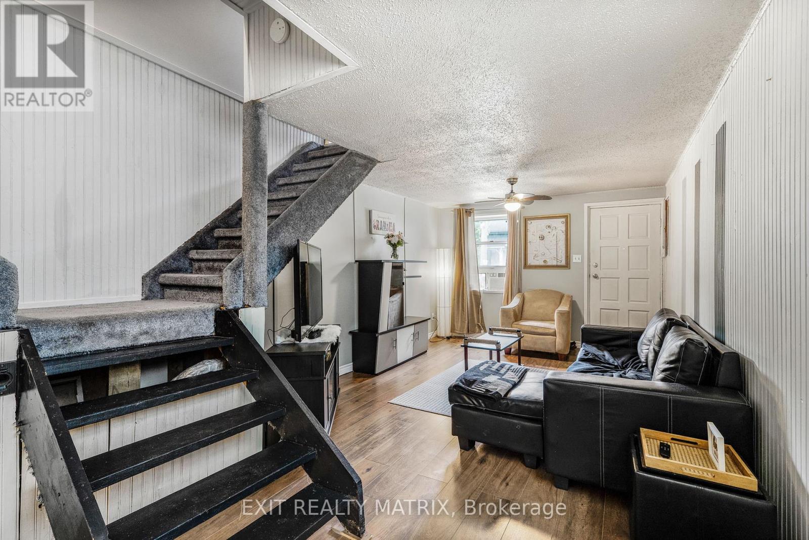235-237 GUIGUES AVENUE - 6