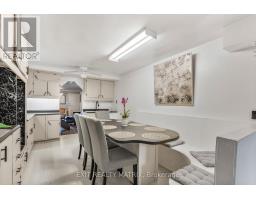 Kitchen - 235-237 Guigues Avenue, Ottawa, ON K1N5J3 Photo 9