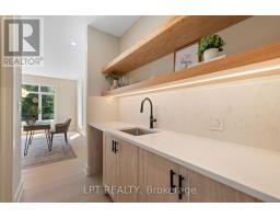 15 Briggs Avenue, Ottawa, ON K2E6W5 Photo 11