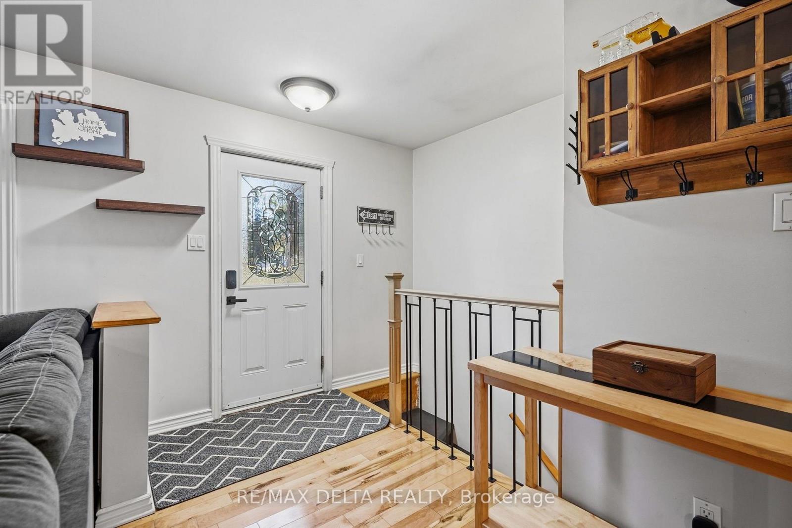 1120 DES CEDRES STREET - Image 36