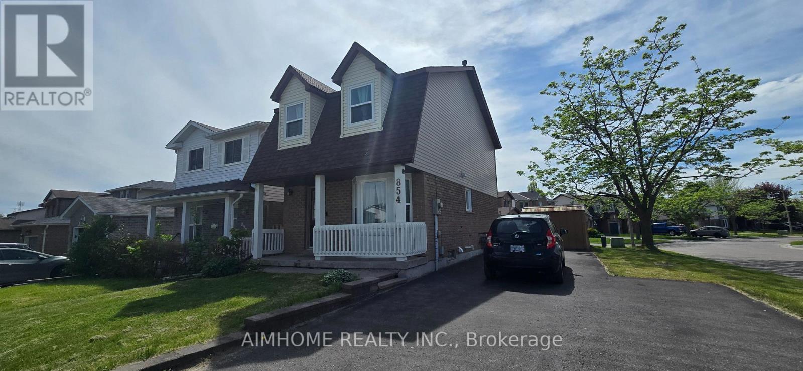 854 ATTERSLEY DRIVE - 1
