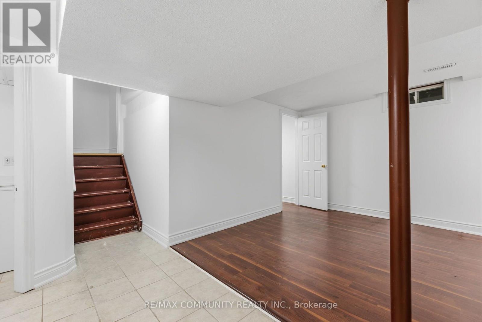 1524 AMBERLEA ROAD S - 13