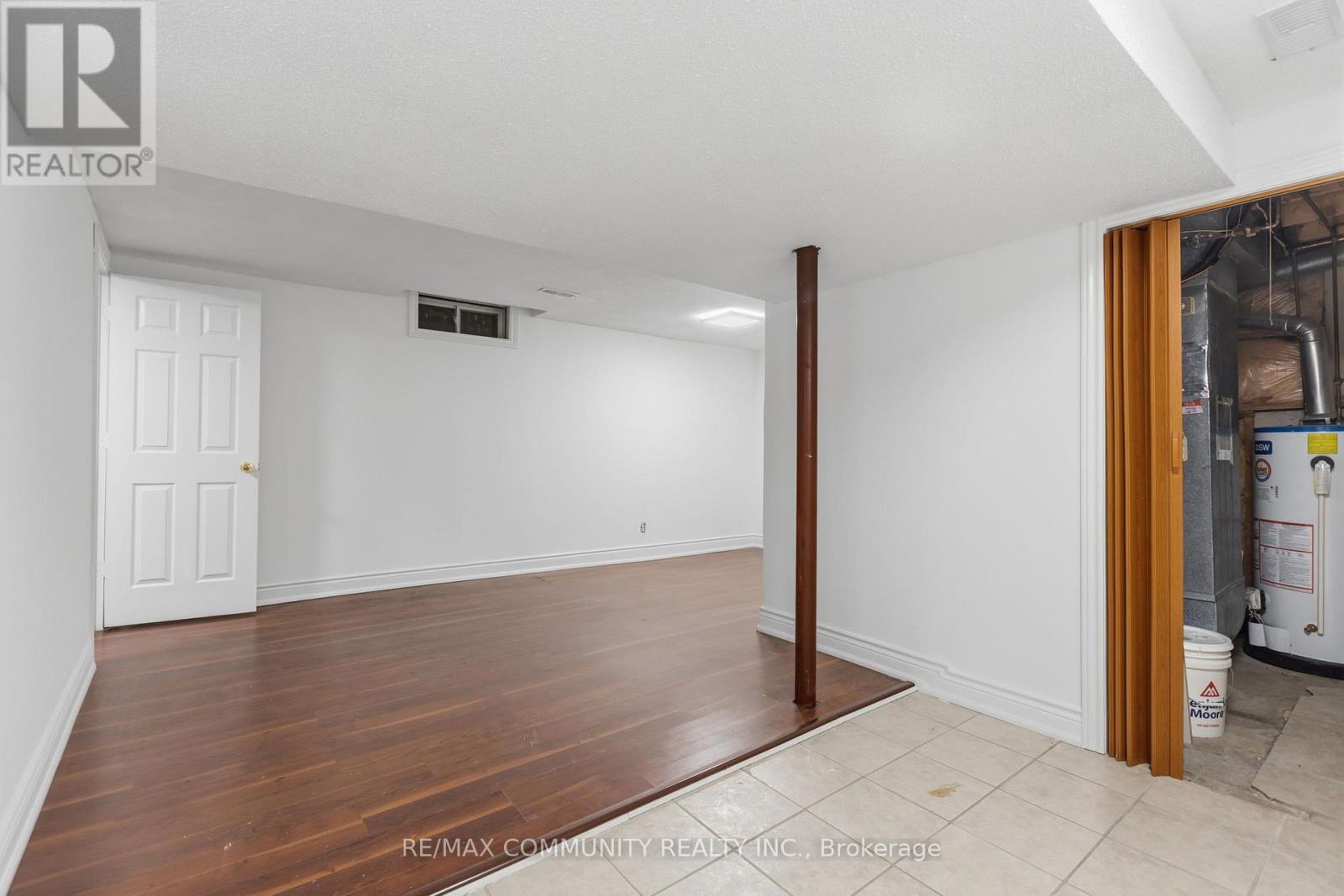 1524 AMBERLEA ROAD S - 14