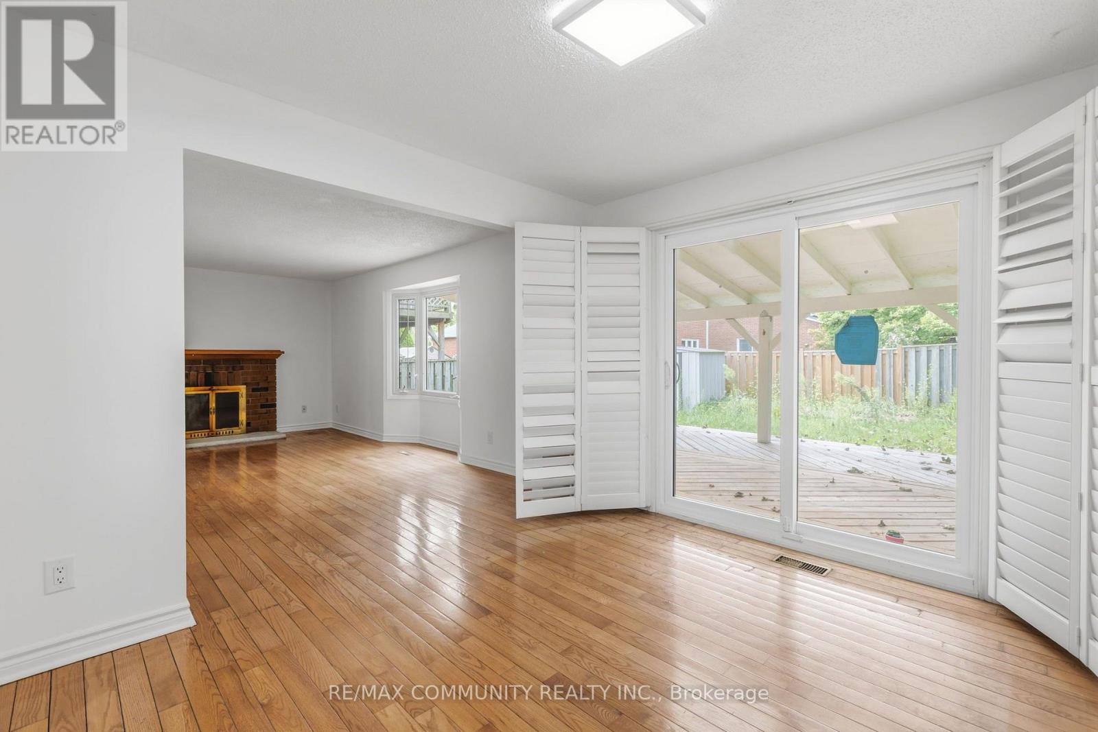 1524 AMBERLEA ROAD S - Image 34