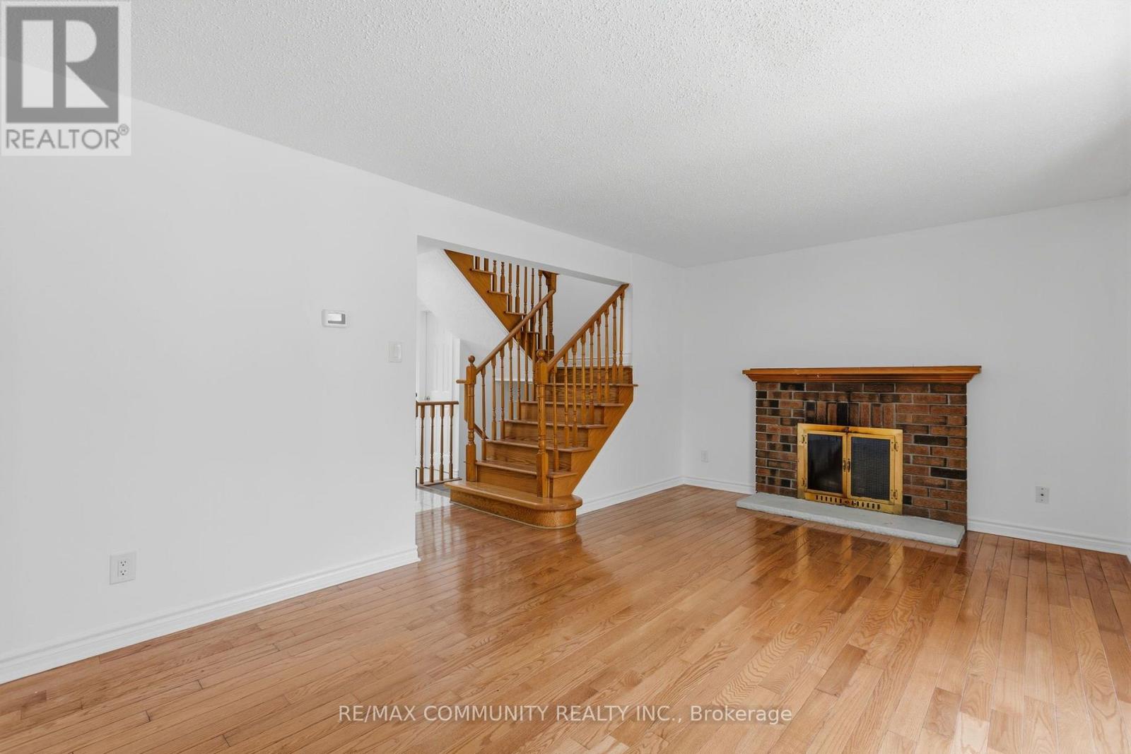 1524 AMBERLEA ROAD S - Image 36