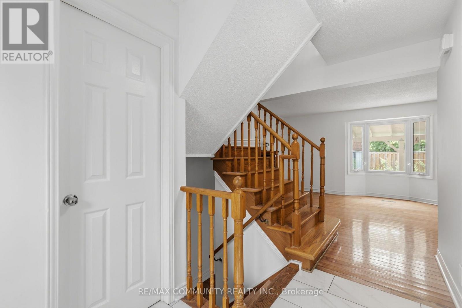 1524 AMBERLEA ROAD S - Image 41