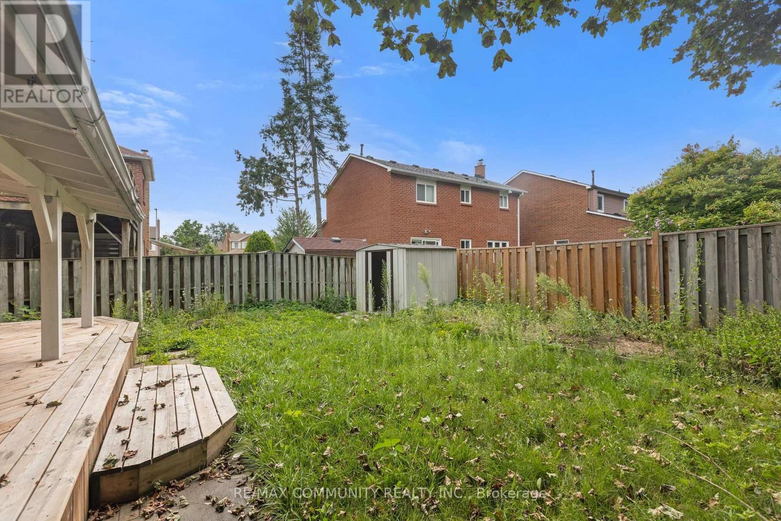 1524 AMBERLEA ROAD S - 5