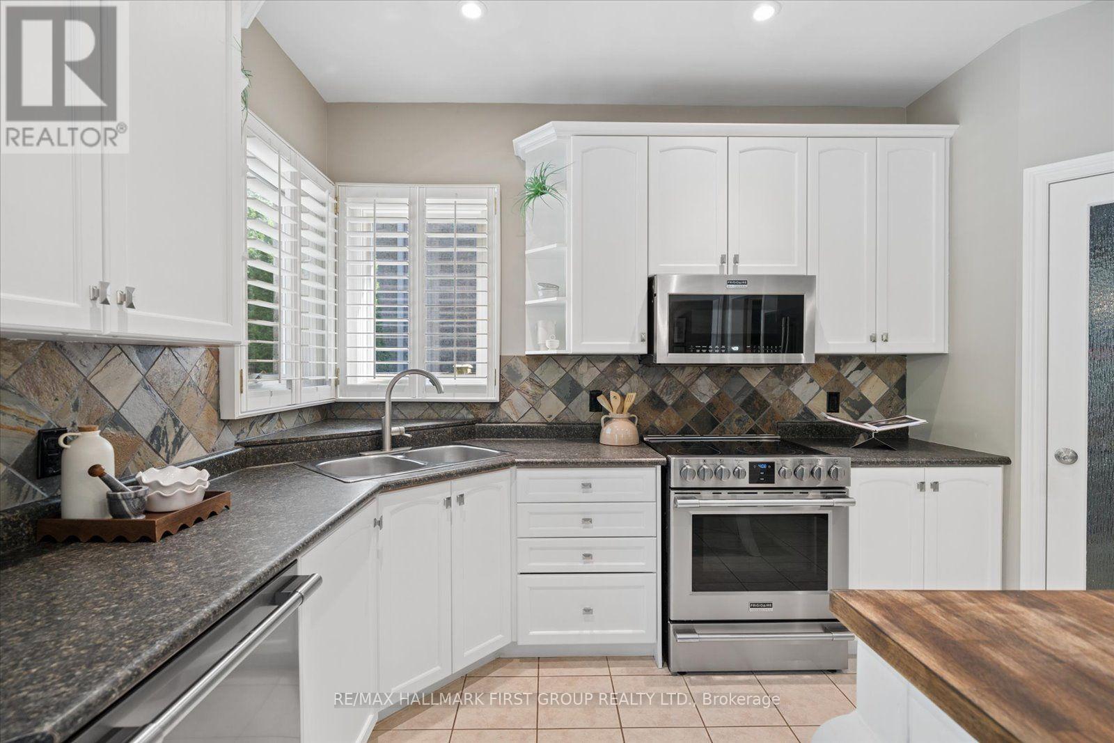 9 PEBBLEBROOK CRESCENT - Image 8
