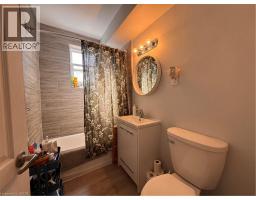 521 Park Street Unit# 4, Kitchener, ON N2G1N8 Photo 6