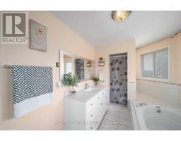 94 Ward Drive, Barrie, ON L4N8A2 Photo 13