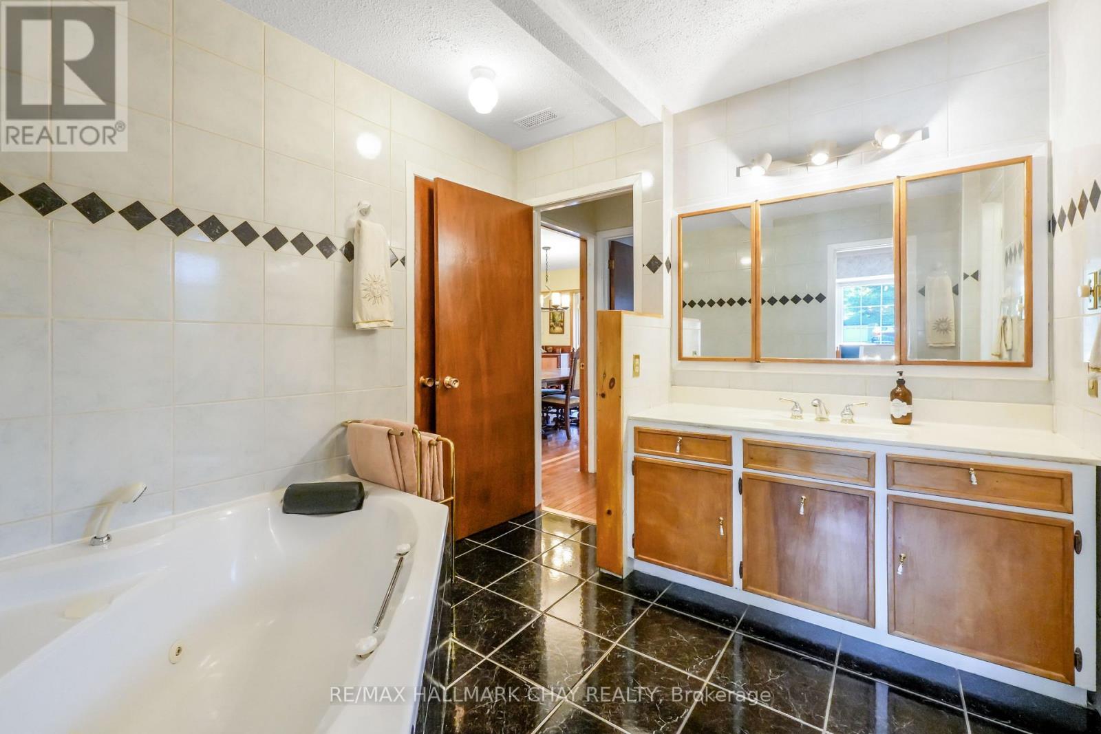 4108 CANAL ROAD - Image 24