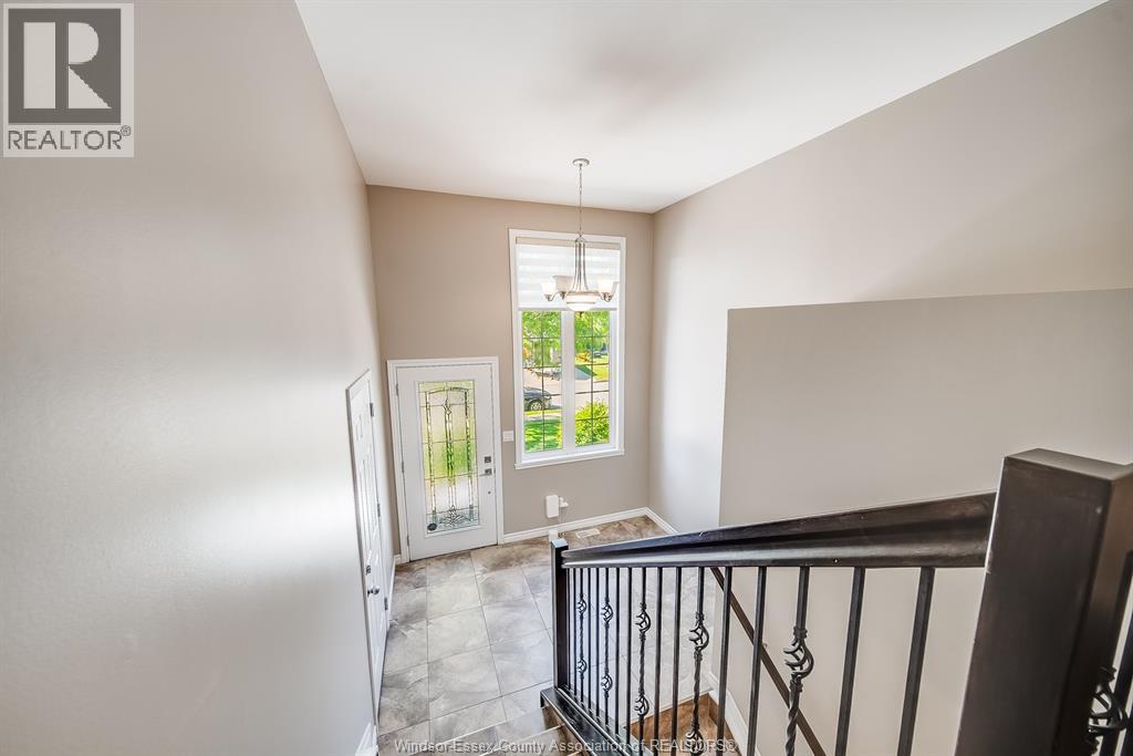 11916 BOULDER CRES. - Image 3