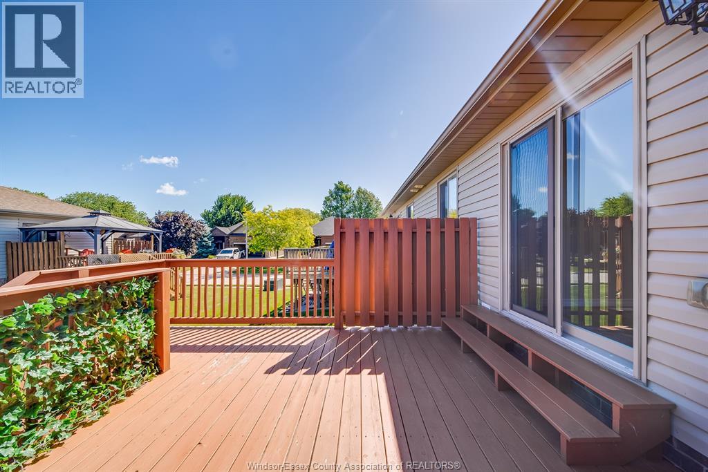 11916 BOULDER CRES. - 43