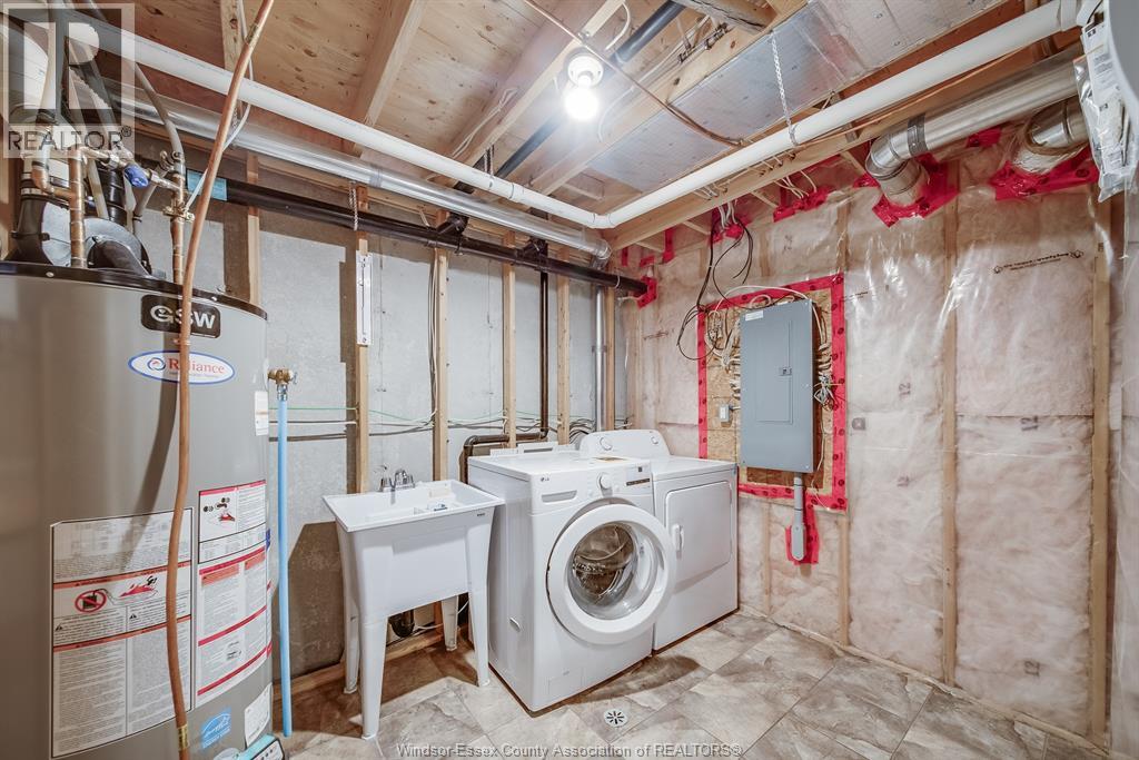 11916 BOULDER CRES. - Image 32