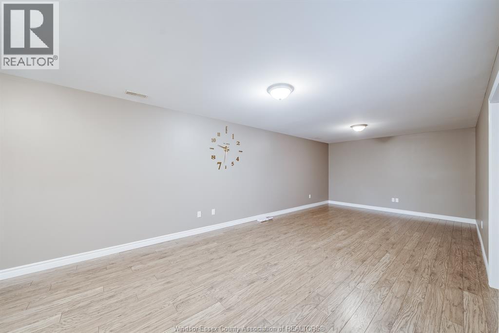 11916 BOULDER CRES. - Image 34