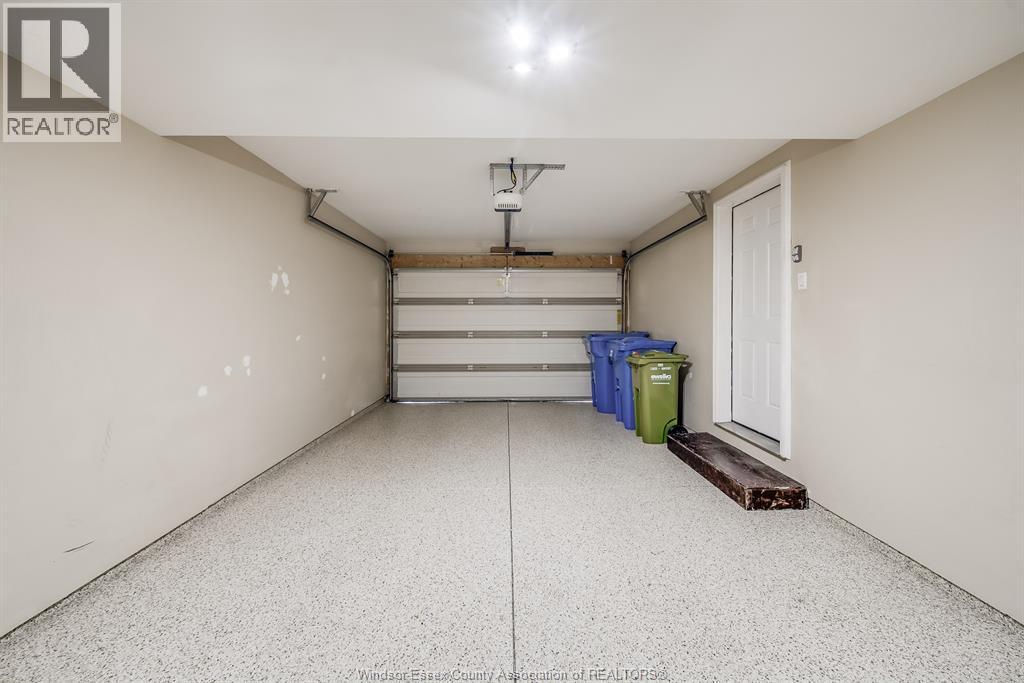 11916 BOULDER CRES. - Image 42