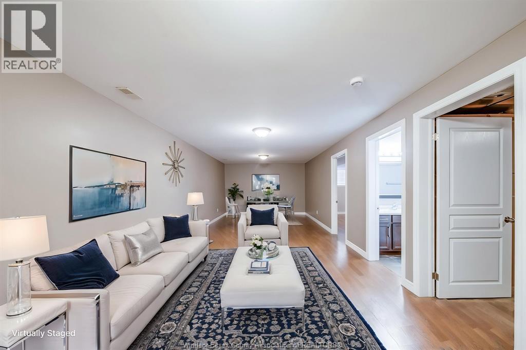 11916 BOULDER CRES. - 31