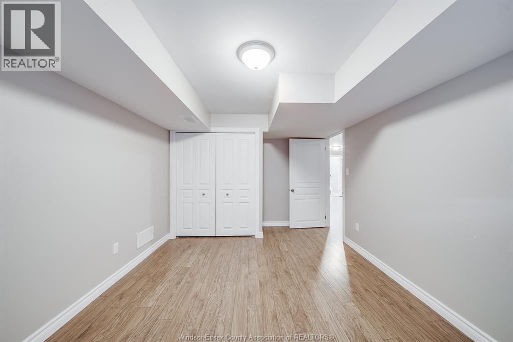11916 BOULDER CRES. - Image 39