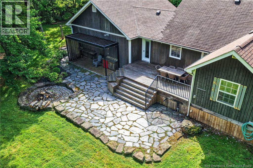 142 Niagara - Image 6