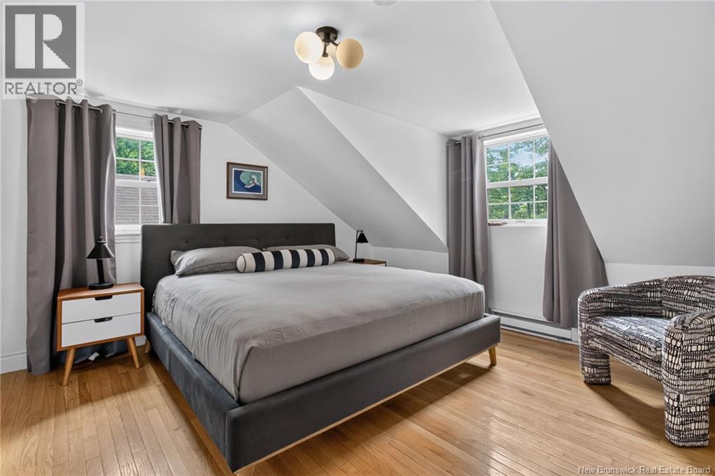 142 Niagara - Image 34