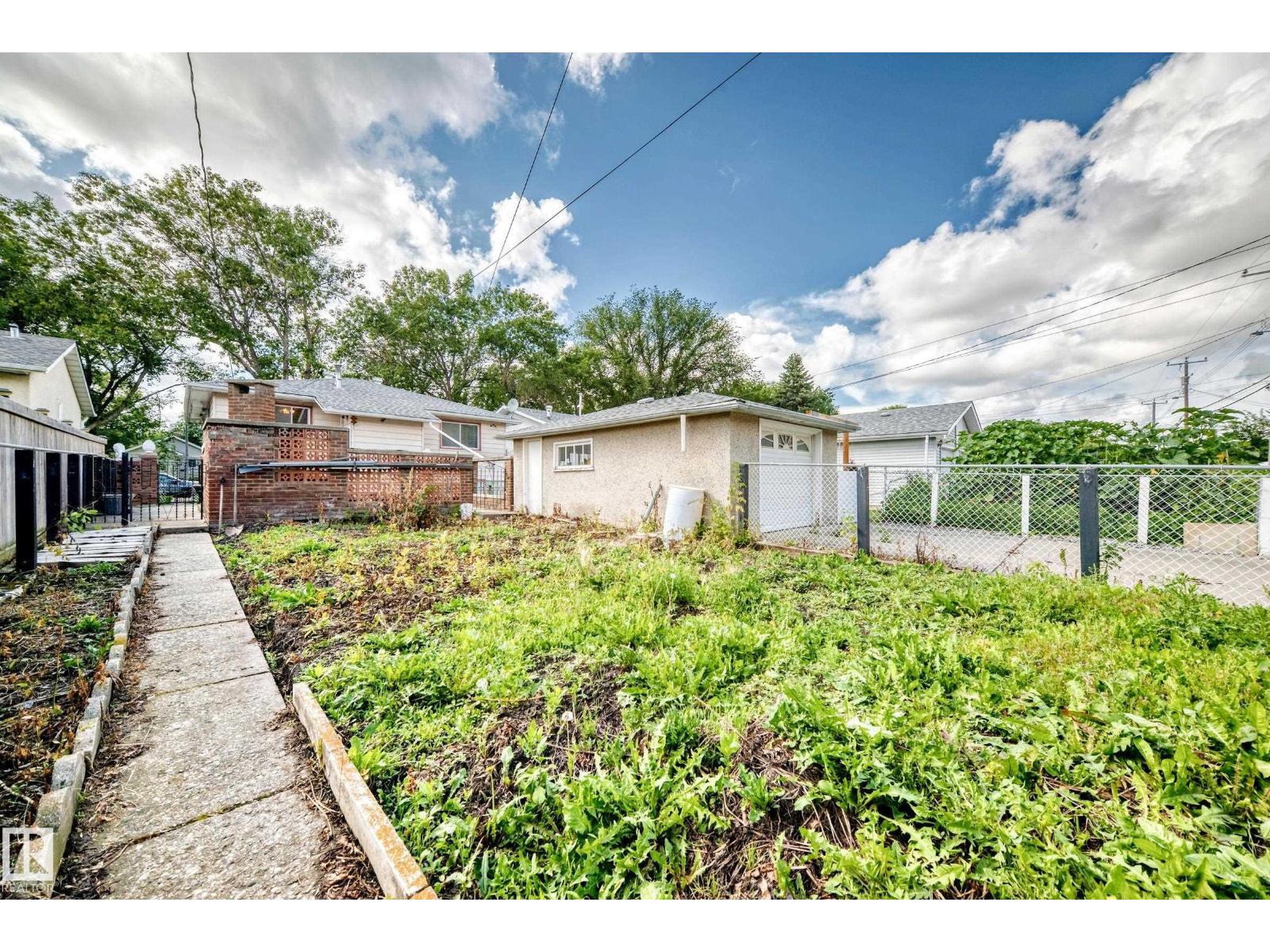 11917 53 ST NW - Image 48